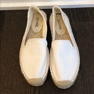 Brand New White Soludos size 7